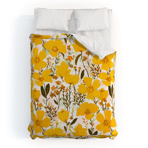alison janssen Yellow roaming wildflowers Duvet Cover