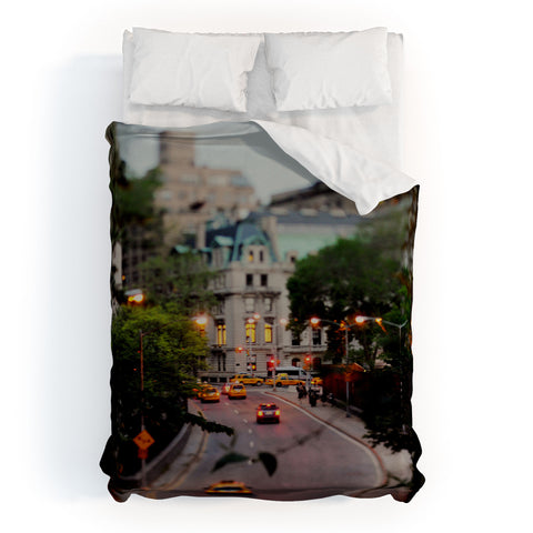 Chelsea Victoria New York At Night Duvet Cover