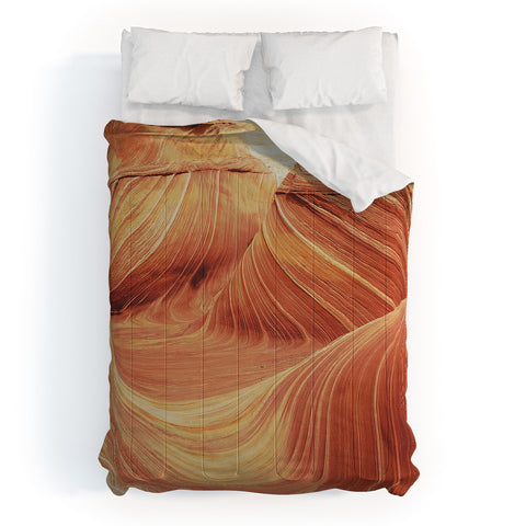 Kevin Russ The Desert Wave Comforter