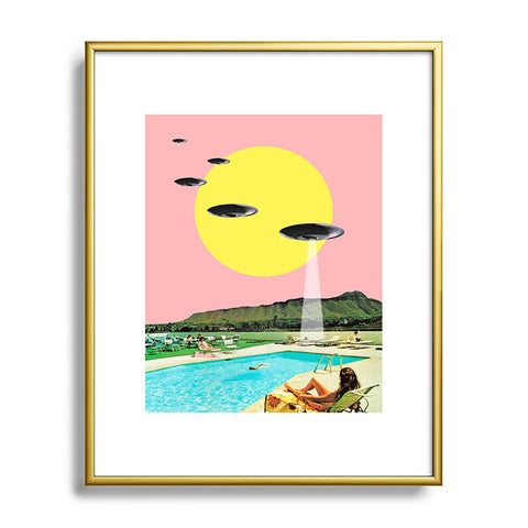 MsGonzalez Invasion on vacation UFO Metal Framed Art Print