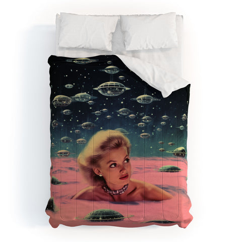 Samantha Hearn Pink Pool Vintage Collage Art Comforter