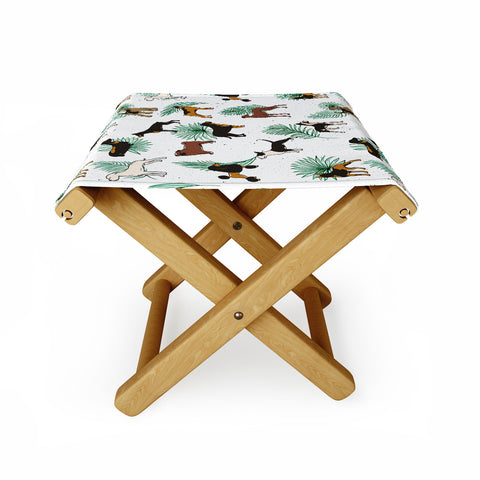 83 Oranges Miracles With Paws Folding Stool