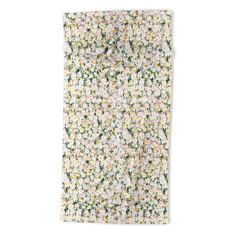 alison janssen tiny super bloom Beach Towel