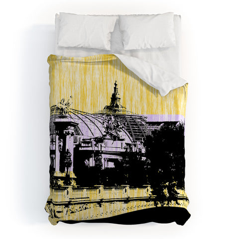 Amy Smith By The Sea Duvet Cover