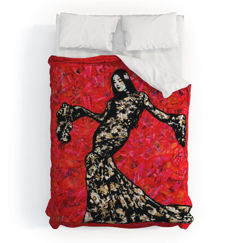 Amy Smith Gold and Lace Comforter