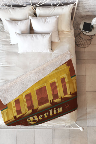 Anderson Design Group Berlin Fleece Throw Blanket