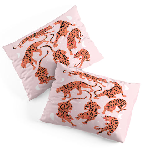 Anneamanda leopards in pink moonlight Pillow Shams