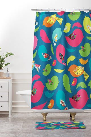 Arcturus Cheerful Shower Curtain And Mat
