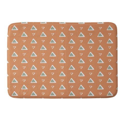 Avenie Triangle Pattern Orange Memory Foam Bath Mat