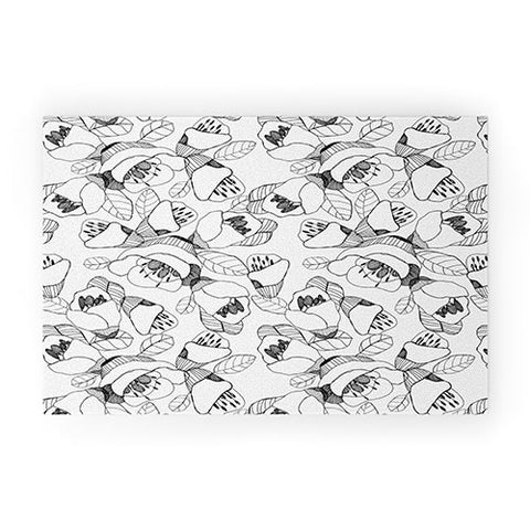 CayenaBlanca Bw Lines Welcome Mat