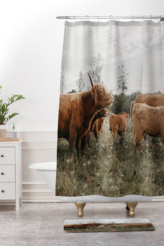 Chelsea Victoria Highland Cows In The Meadow Shower Curtain And Mat