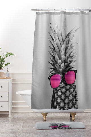 Chelsea Victoria Mrs Pineapple Shower Curtain And Mat