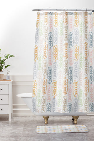 Dash and Ash Vintage Cabin Shower Curtain And Mat