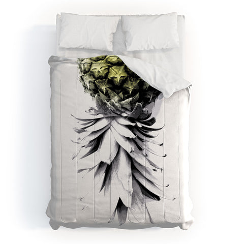 Deb Haugen Pineapple 1 Comforter