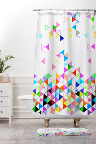 Fimbis Falling Into Place Shower Curtain And Mat