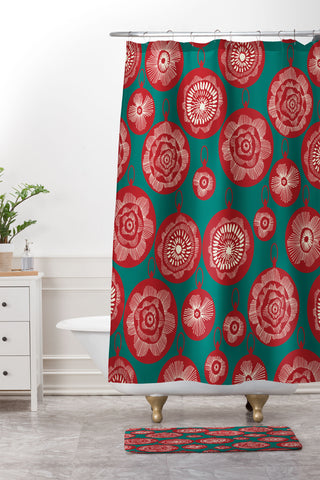 Gabriela Fuente Time 4 Christmas Shower Curtain And Mat