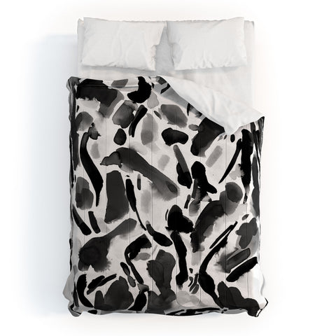 Jacqueline Maldonado Synthesis Black and White Comforter