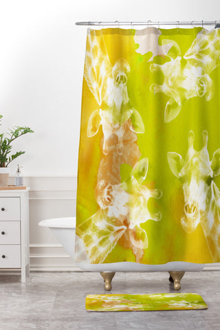 Kangarui Watercolor Giraffe Green Shower Curtain And Mat