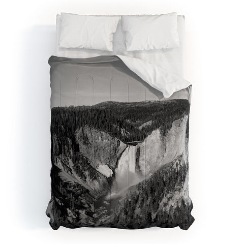 Leah Flores Yellowstone Comforter