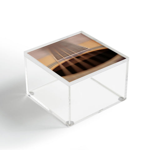 Leonidas Oxby Strum Acrylic Box