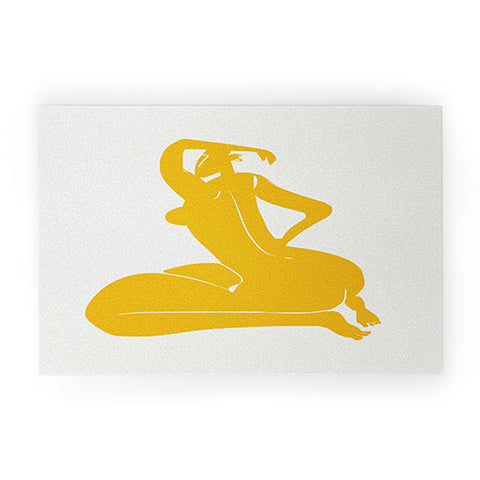 Little Dean Curvy nude in yellow Welcome Mat