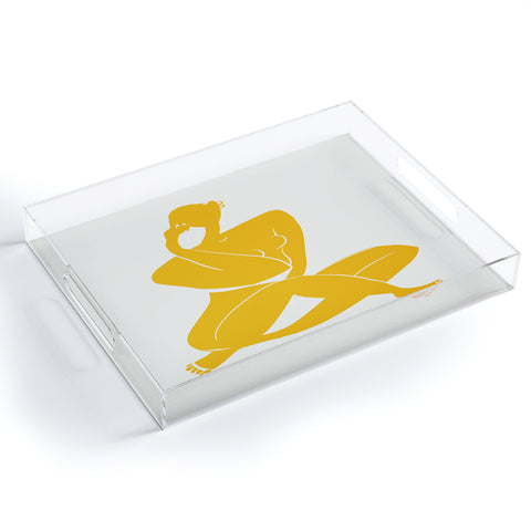 Little Dean Nude sitting in yellow Acrylic Tray