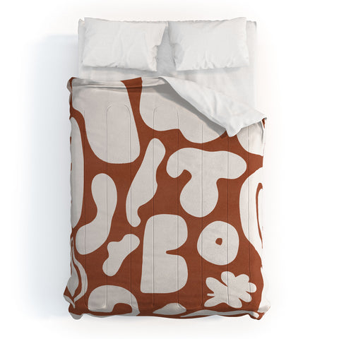 Lola Terracota Terracotta with shapes in offwhite Comforter