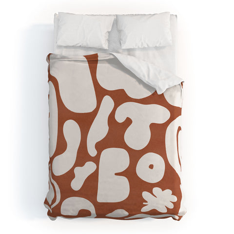 Lola Terracota Terracotta with shapes in offwhite Duvet Cover