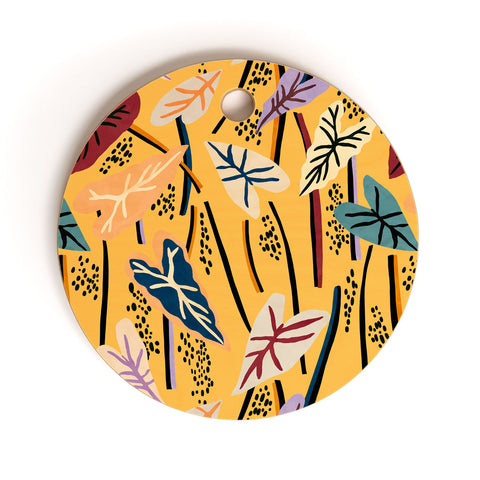 Marta Barragan Camarasa Abstract jungle colorful Leaf Cutting Board Round