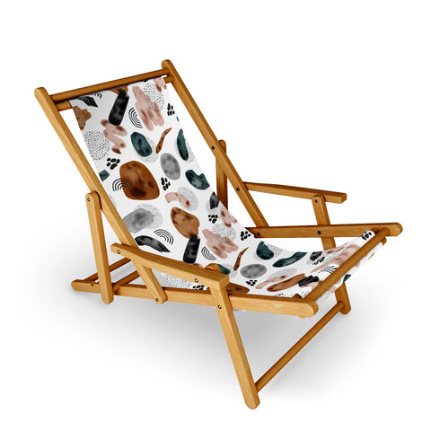Marta Barragan Camarasa Modern shapes and points Sling Chair