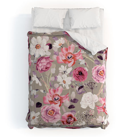 Marta Barragan Camarasa Pink and white flower garden Comforter