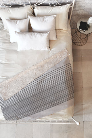 Matt Leyen Gradient Light Fleece Throw Blanket