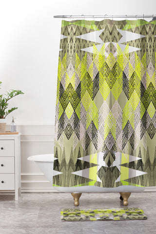 Pattern State Arrow Neo Shower Curtain And Mat