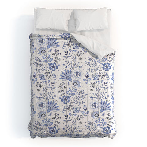 Pimlada Phuapradit Blue and white floral 1 Comforter