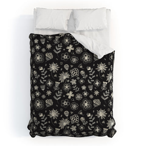 Pimlada Phuapradit Ditsy floral Black and white Comforter