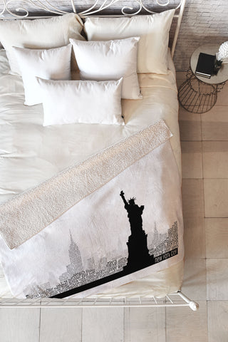 Restudio Designs New York Skyline 5 Fleece Throw Blanket
