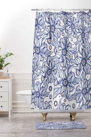 RosebudStudio Floral Wild Shower Curtain And Mat