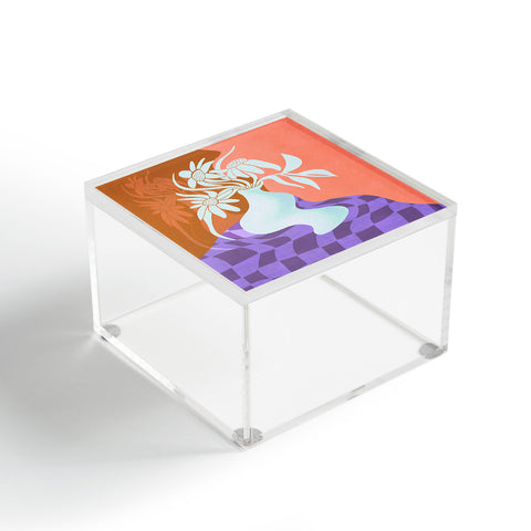 Sewzinski Ghost Vase II Acrylic Box