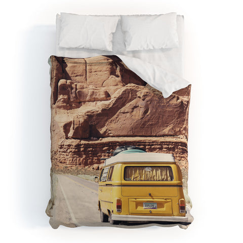 Sisi and Seb Going on a road trip Duvet Cover