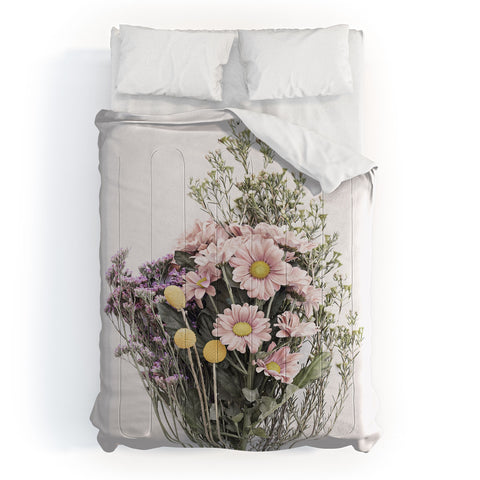 Sisi and Seb Wildflower Bouquet Comforter