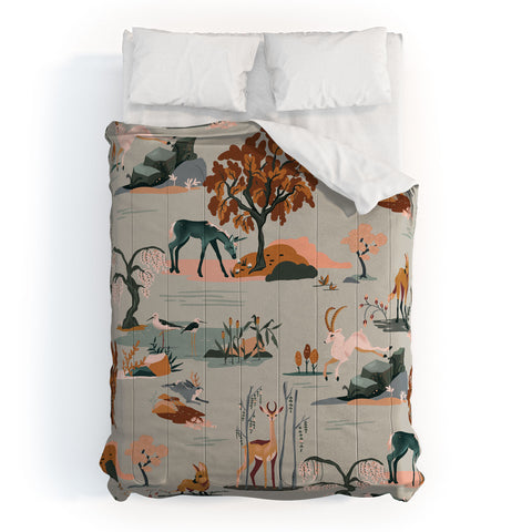 The Whiskey Ginger Cute Playful Animal Pattern I Comforter
