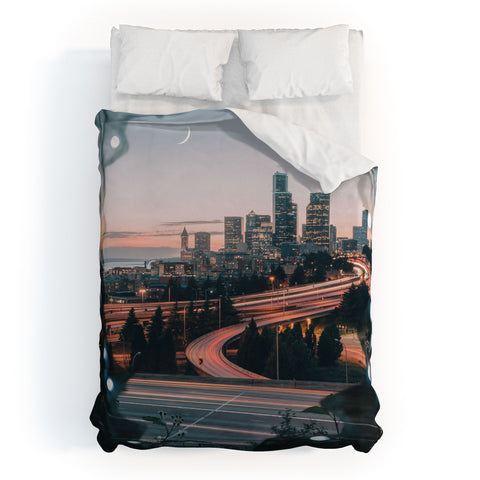 Tristan Zhou Seattle Cityscape Duvet Cover