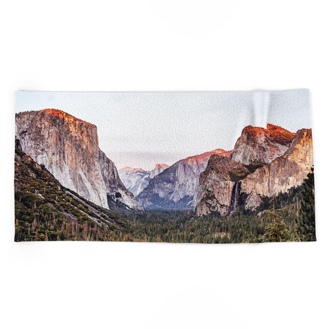 TristanVision Yosemite Tunnel View Sunset Beach Towel