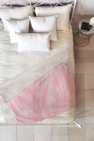 Viviana Gonzalez Delicate pink waves Fleece Throw Blanket