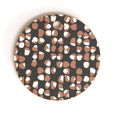 Wagner Campelo Rock Dots 4 Cutting Board Round