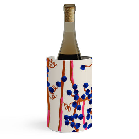 83 Oranges Berry Summer Wine Chiller