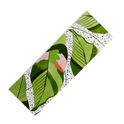 83 Oranges Blushing Leaves Yoga Mat