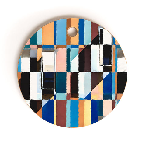 83 Oranges Scandinavian Earth Cutting Board Round