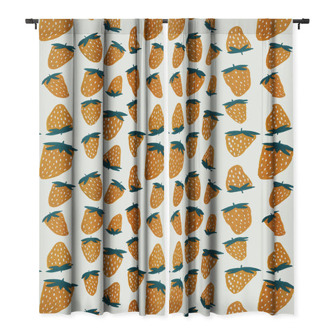 Angela Minca Organic orange strawberries Blackout Non Repeat