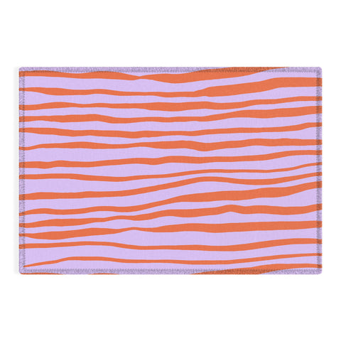 Angela Minca Retro wavy lines orange violet Outdoor Rug